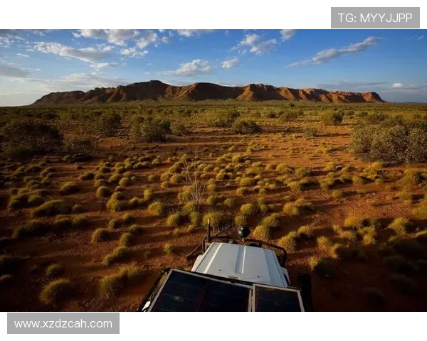 面对顶级中卫：阿尔瓦雷斯如何寻找空间